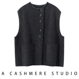 秋冬新款加厚100%山羊绒马甲女洋气系扣外搭高质叠穿针织无袖开衫