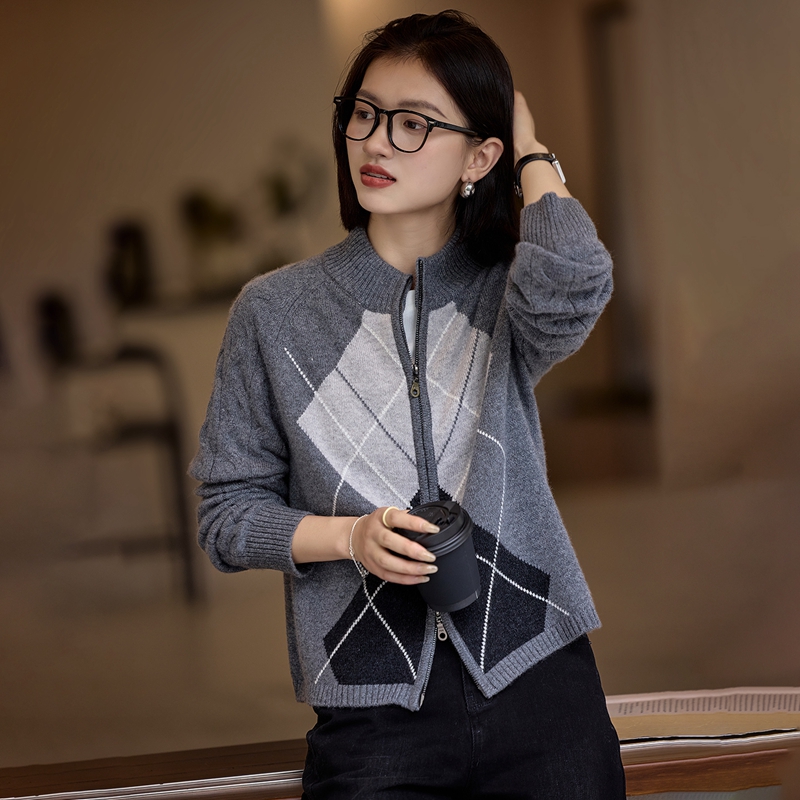 2025秋冬新款100%山羊绒衫女气质加厚半高领拉链针织开衫撞色上衣