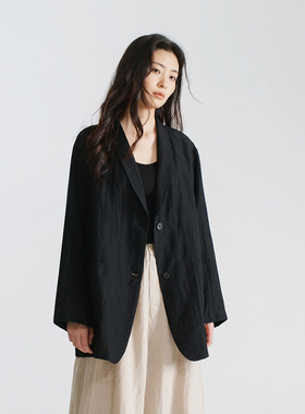 梭家 休闲轻西装25支砂洗亚麻黑色短外套夏季女长袖上衣 688ZF