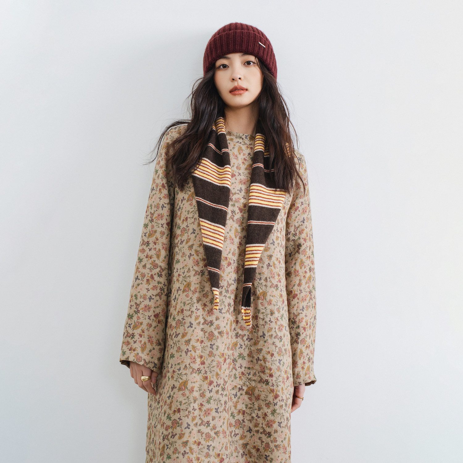 不倒绒碎花亚麻连衣裙