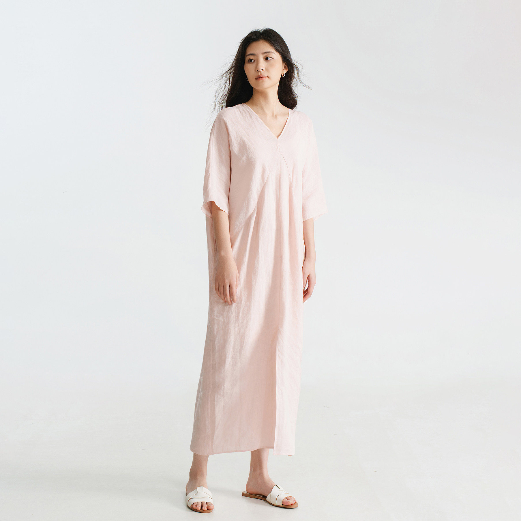 梭家 2026夏汉麻连衣裙女淡粉色中袖宽松显瘦文艺休闲长裙640MY图片
