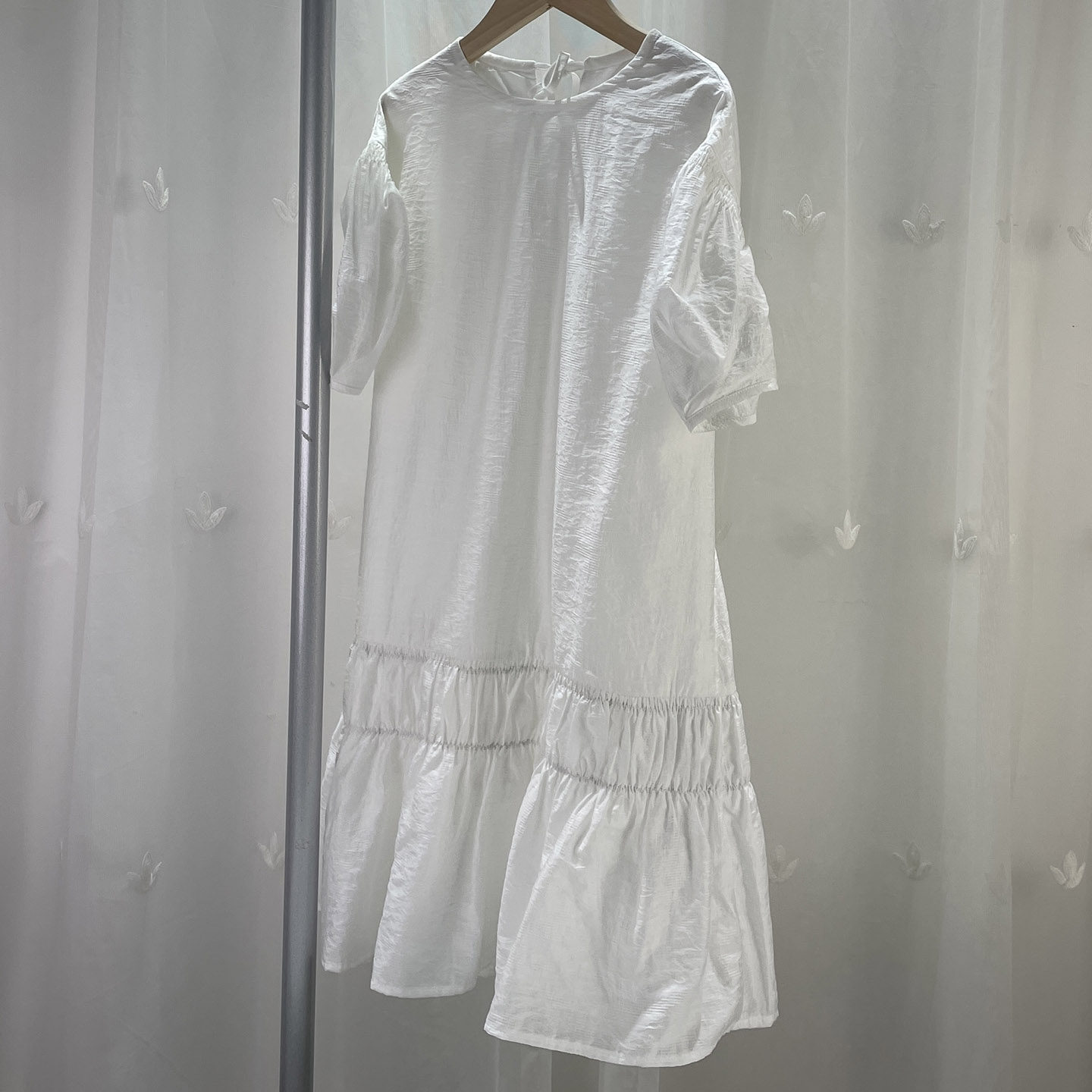 历 高端品牌折扣童装中大童女童天丝连衣裙儿童夏季简约气质长裙