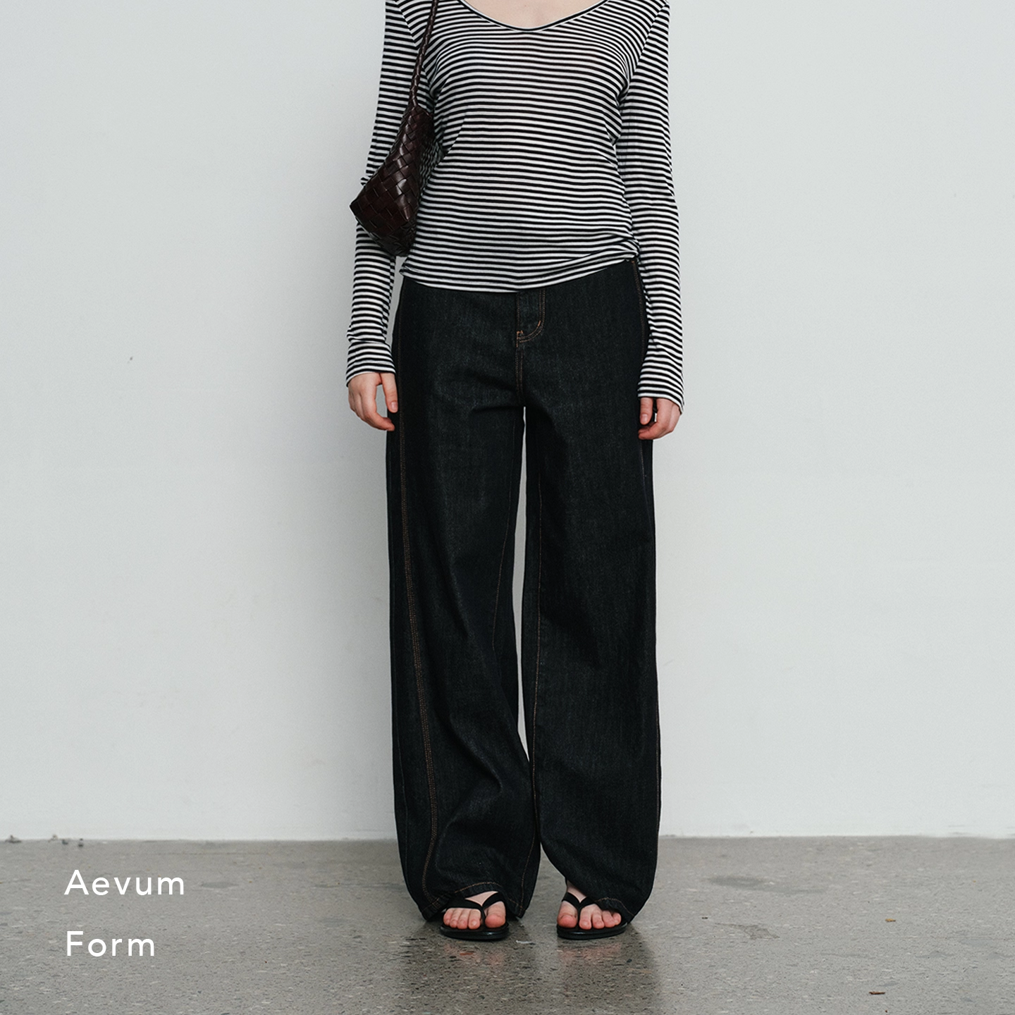 AevumForm原色直筒挺括牛仔裤