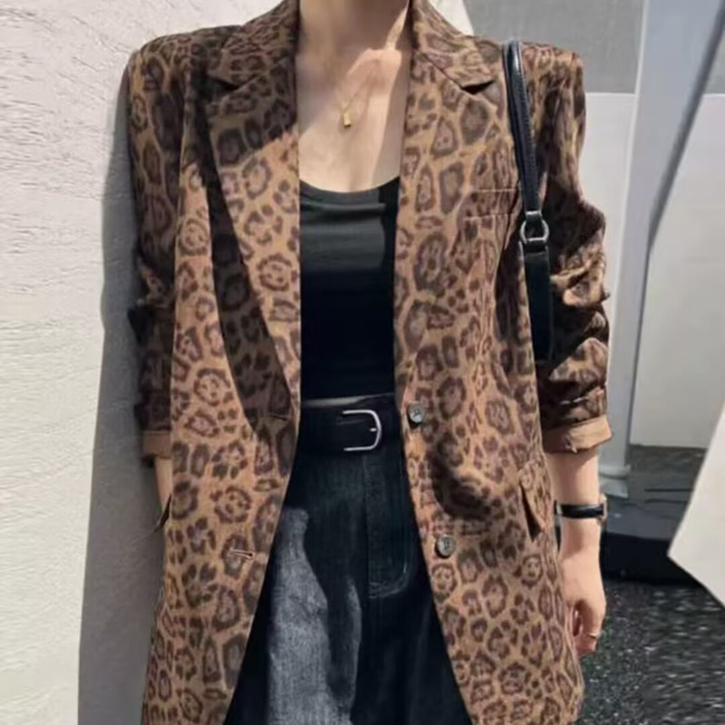 港风复古豹纹西装外套女2026春季新款时尚百搭设计感显瘦西服上衣