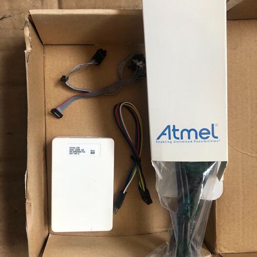 议价Atmel-ICE 调试器，做实验用过，成色如图，附件只有图