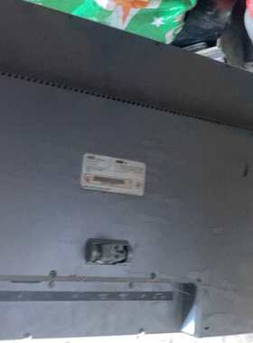 议价32寸显示器，品牌ICB，钢化玻璃面，曲面屏，分辨率1920