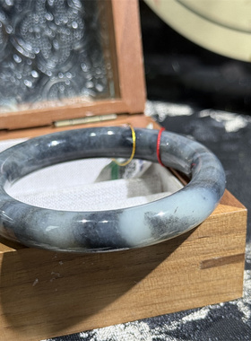 天然和田玉青花玉胖圆条玉石手镯