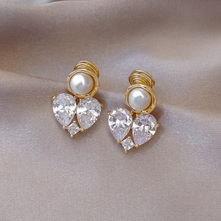 爱心锆石耳坠2026新款大珍珠耳钉女纯银耳饰蚊香盘耳夹无耳洞耳环