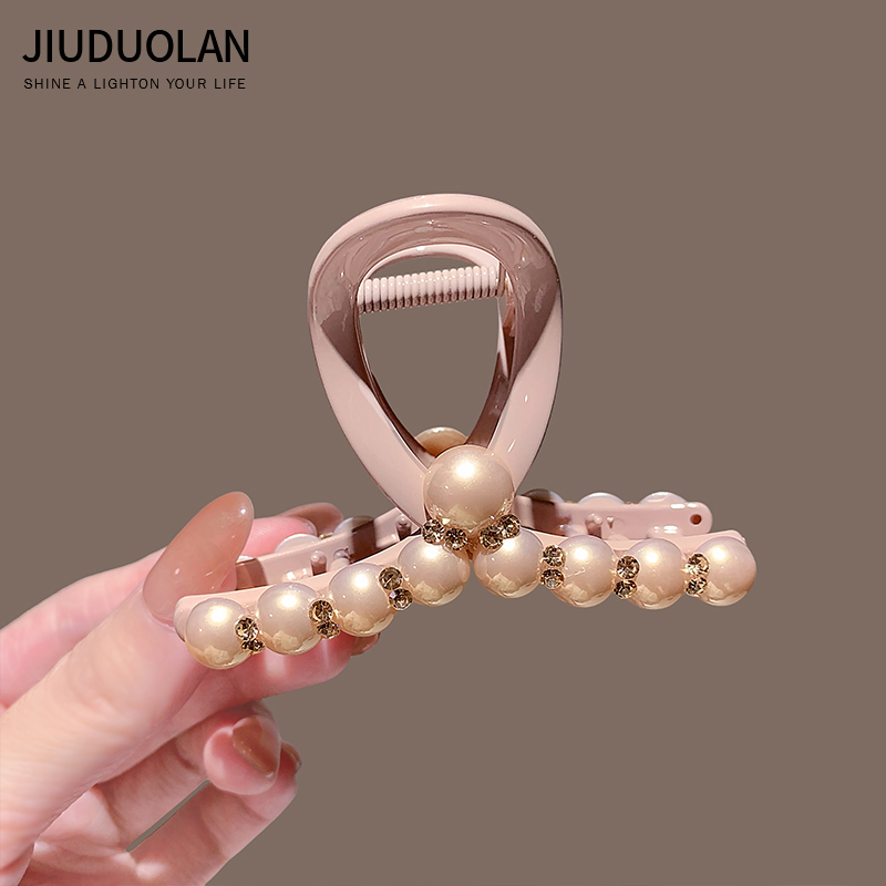 2025新款高级感盘发珍珠抓夹女气质后脑勺网红盘发鲨鱼夹子发饰