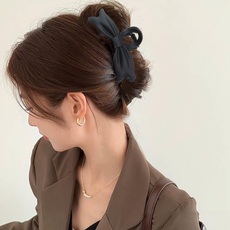 独特设计感蝴蝶发夹女盘发抓夹2024年新款简约气质大号鲨鱼夹头饰