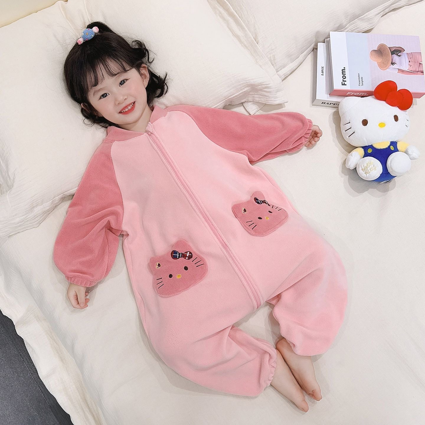 女童拉链睡袋春秋冬季德绒新款女孩可爱卡通凯蒂猫保暖连体家居服