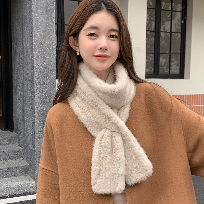 水貂毛精致细长款皮草黑色围巾