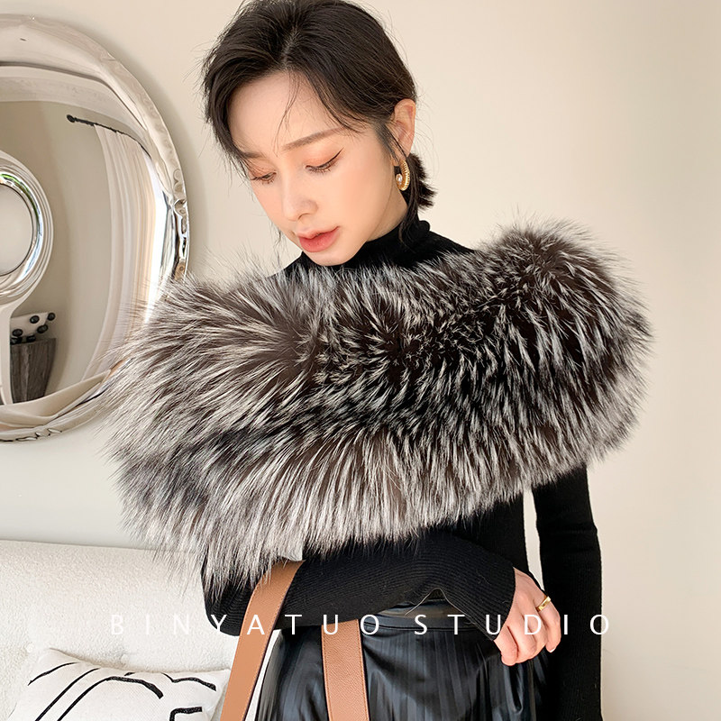 气质弹力狐狸毛皮草披肩 天然银狐色保暖女士裘皮坎肩大围脖毛领