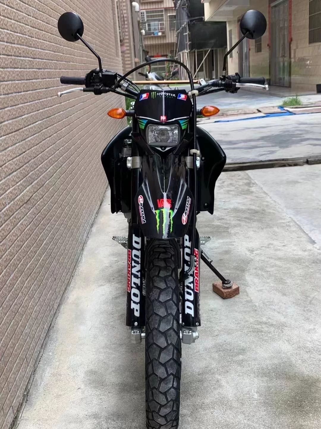 Импортированный Yamaha 250 Горы кросс-кантри Гао Магик Стрит Кар Тяньцзянь Король спортивная машина 400 партийный мотоцикл