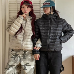 韩国代购女装2025冬款清新柔软保暖时髦鸭绒压线连帽排骨羽绒服