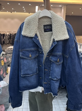 韩国代购女装2025冬款ITZEL帅气超酷毛绒里温暖宽松毛边牛仔外套