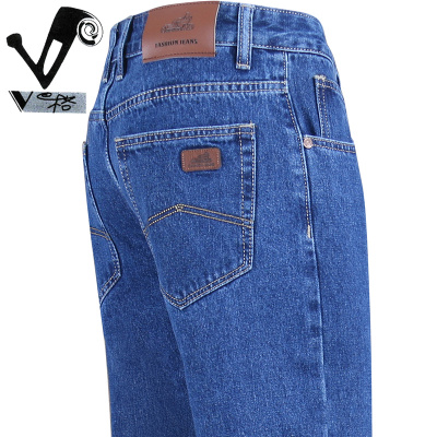 V格水洗牛仔裤男宽松直筒刺绣