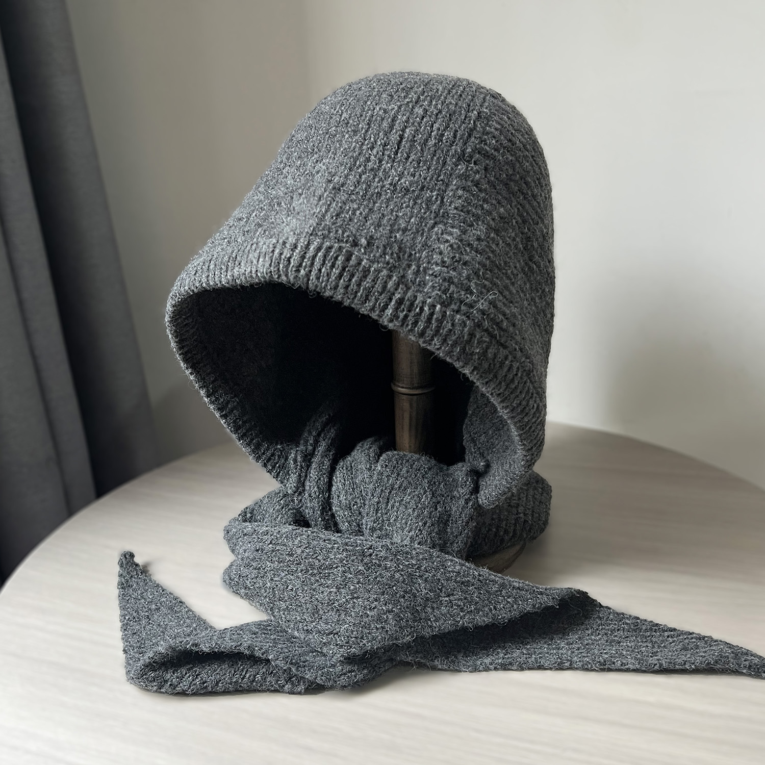 围巾一体帽保暖护耳针织毛线帽