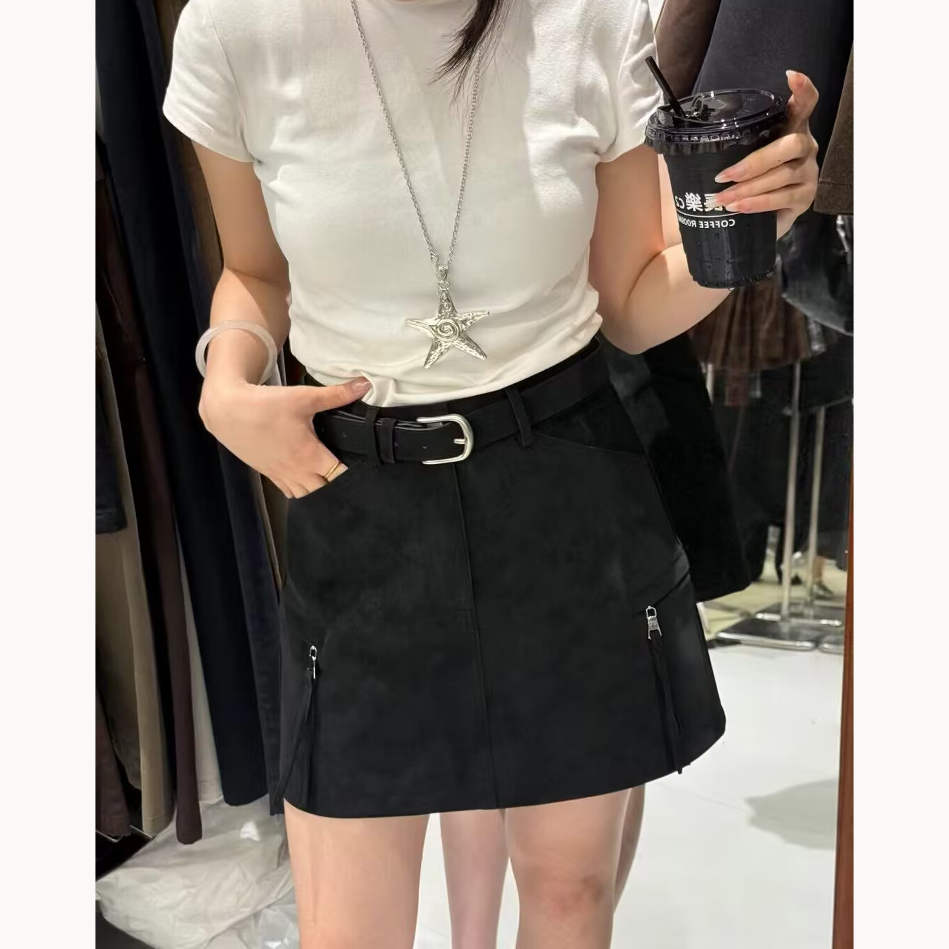 十三行防走光鹿皮绒A字工装短裙女秋季辣妹百搭配腰带半身裙子