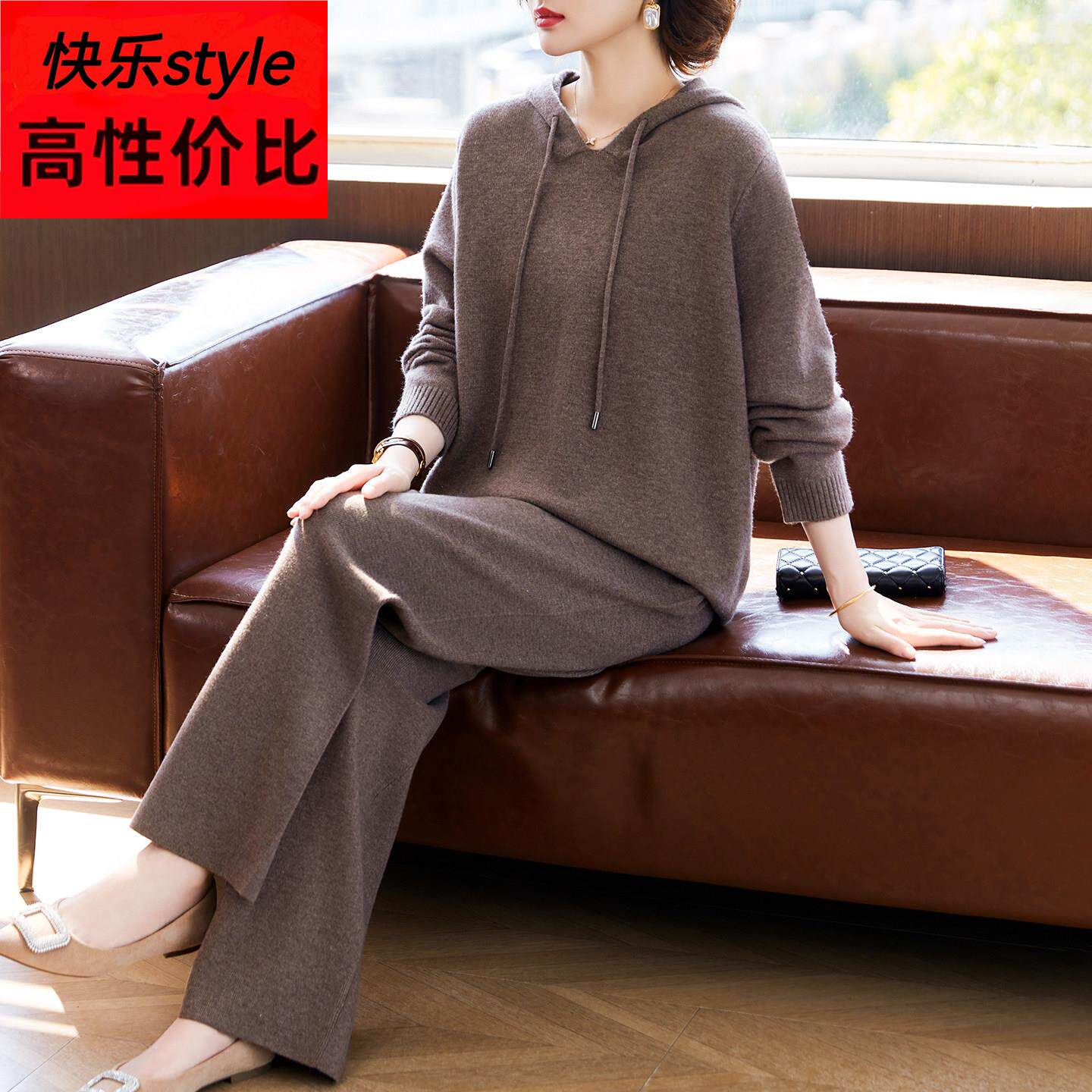 妈妈春装时尚针织休闲运动服套装中老年人女装宽松连帽卫衣两件套