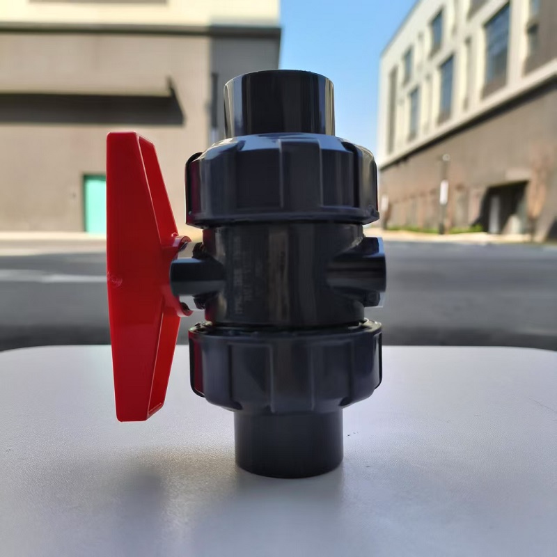 UPVC活接球阀 DN15/20/25/32/40/50/65塑料阀门 PVC双由令球阀