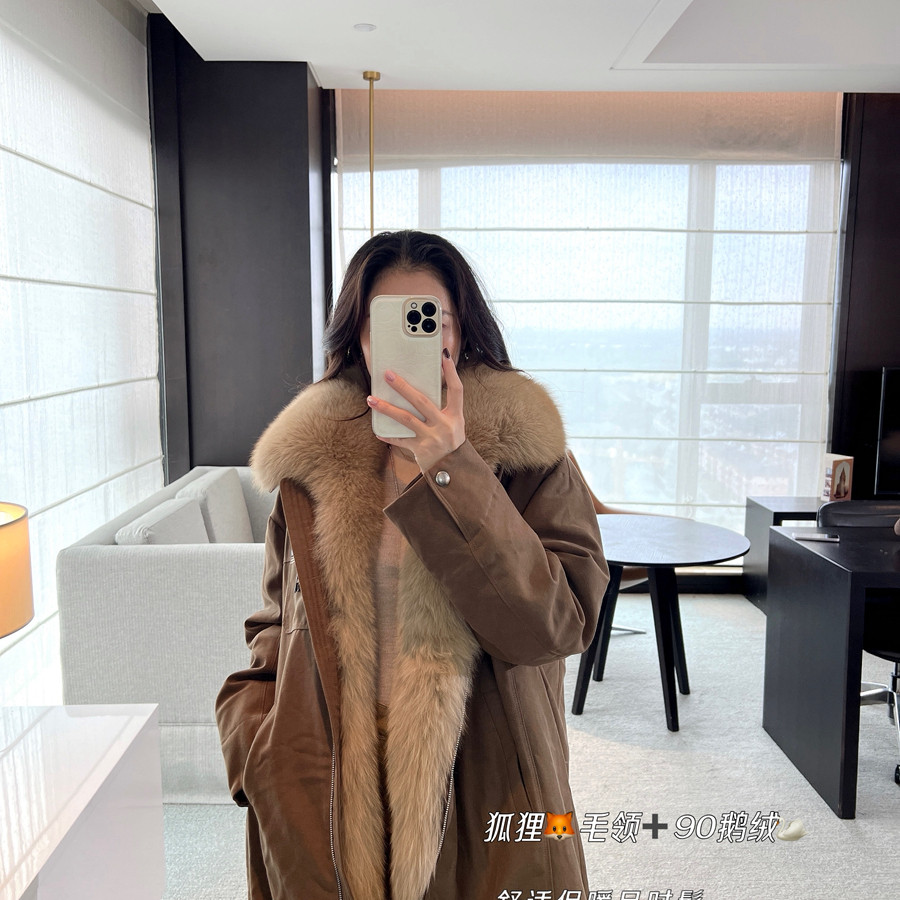 诺诺狸毛长款鹅绒派克服保暖羽绒服外套(配可拆卸狐狸毛领)B02007