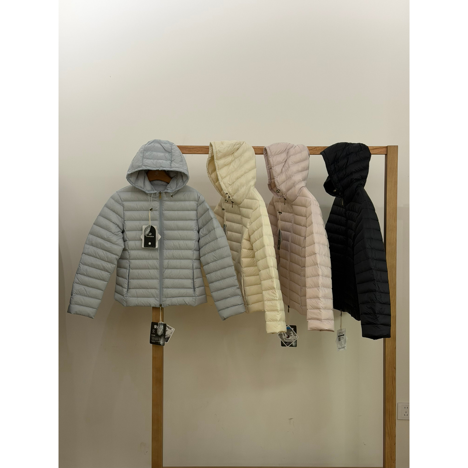 一善服饰冬上新休闲风格90白鸭绒纯色保暖羽绒服外套8829