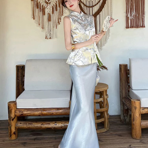 诺诺名媛甜美气质减龄无袖缎面背心+鱼尾晚礼服半身裙套装J1833