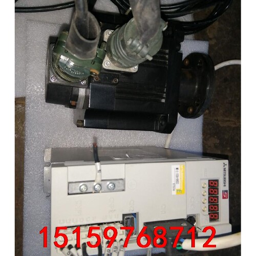 三菱MR-E-100A-KH003驱动器 ，HF-SE102议价