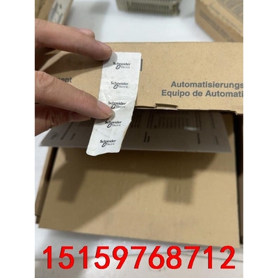 施耐德PLC，170ADM35010，实物图片，工程剩余一台议价