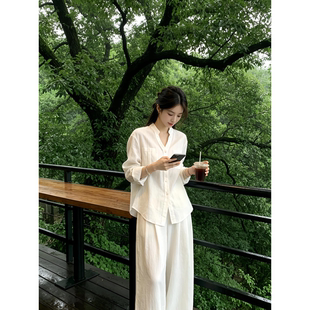 老钱风亚麻立领白色防晒衬衫女士2026夏季新款高级感棉麻长袖衬衣