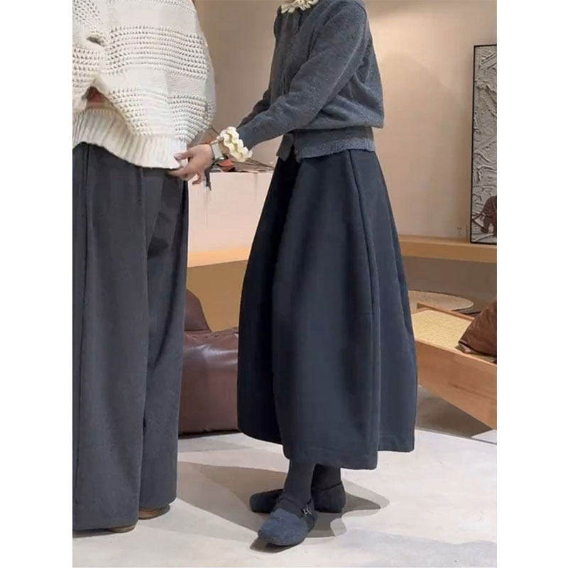 毛呢花苞半身裙女秋冬2026新款高腰梨形身材显瘦百搭中长款灯笼裙