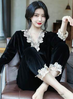 春秋新款金丝绒性感蕾丝长袖套装