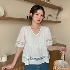 Real price Korean loose V-neck lace splicing short sleeve shirt
