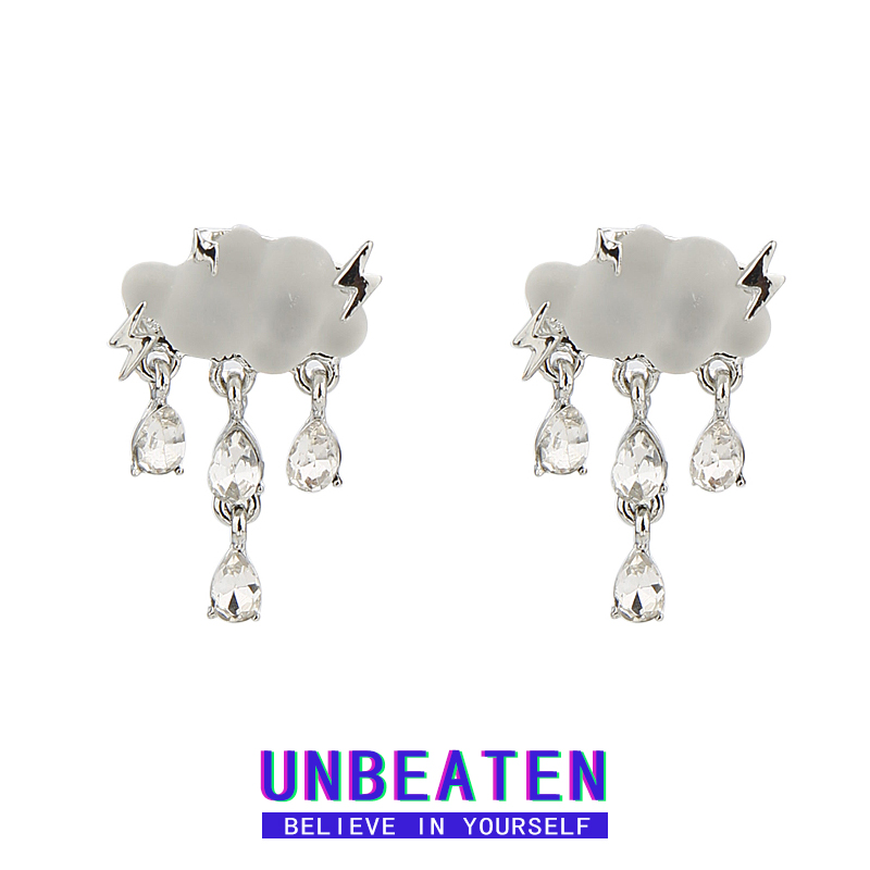 UNBEATEN云朵闪电甜酷耳环女银针