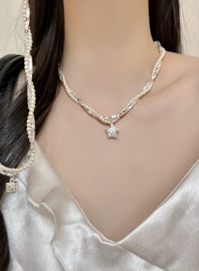 unbeaten珍珠双层笑脸锁骨链