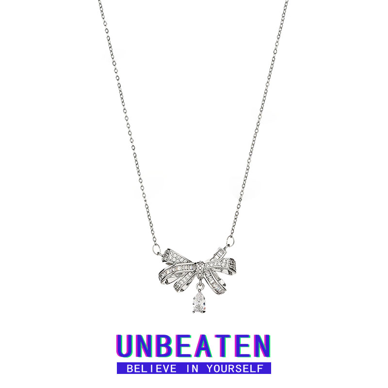 unbeaten蝴蝶结锆石钛钢项链女