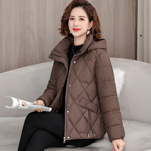 中老年棉衣外套女士洋气轻薄棉袄短款 2025新款 羽绒棉服冬季 妈妈装