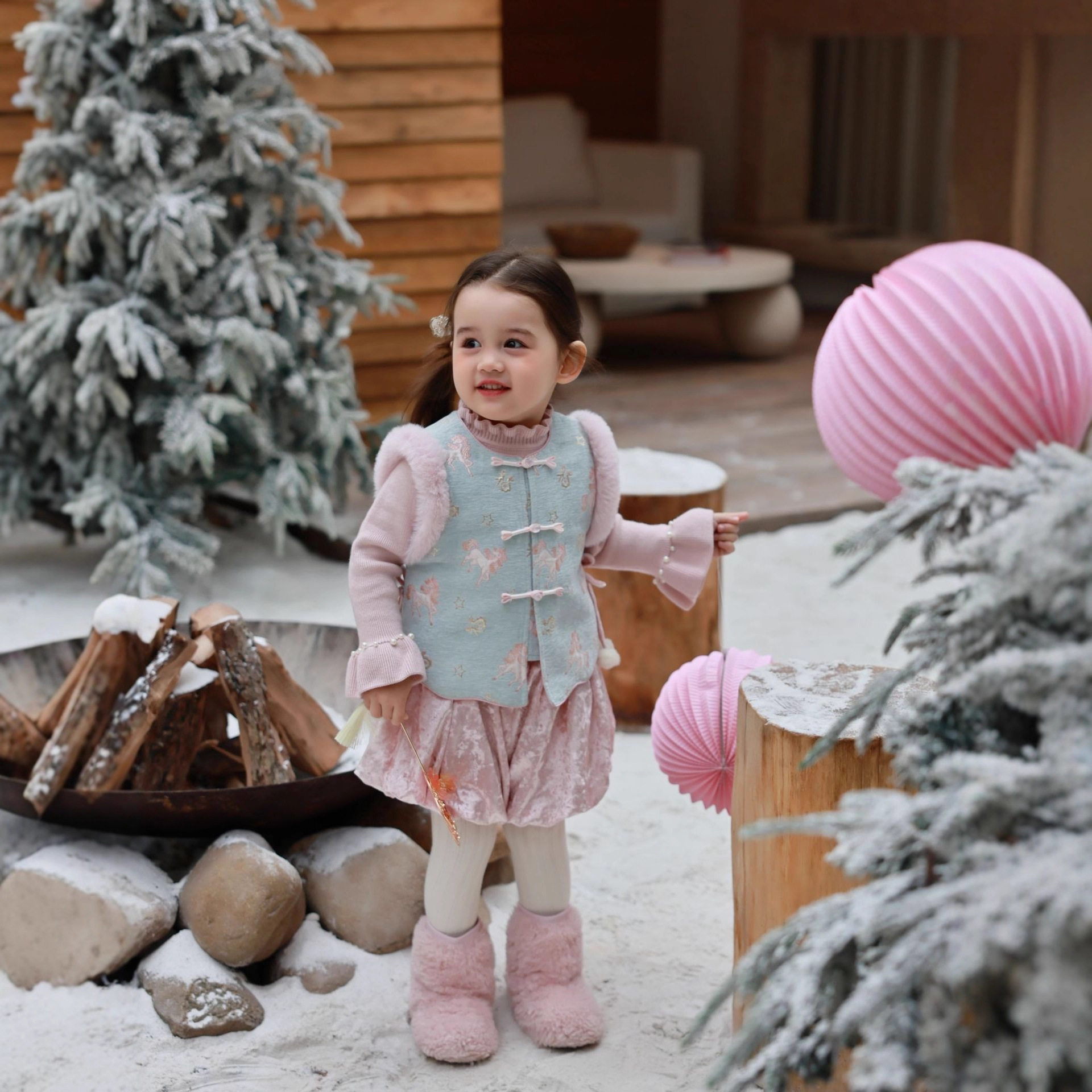 大小卷【蒙马驾到】冬季新款女童中国风马甲套装裙-66115,童装/婴儿装/亲子装,儿童运动套装,淘宝优惠券,粉丝福利购,淘宝优惠卷