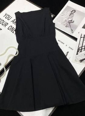 CCA自制老钱风黑色气质简约无袖连衣裙修身高腰大摆圆领背心裙女