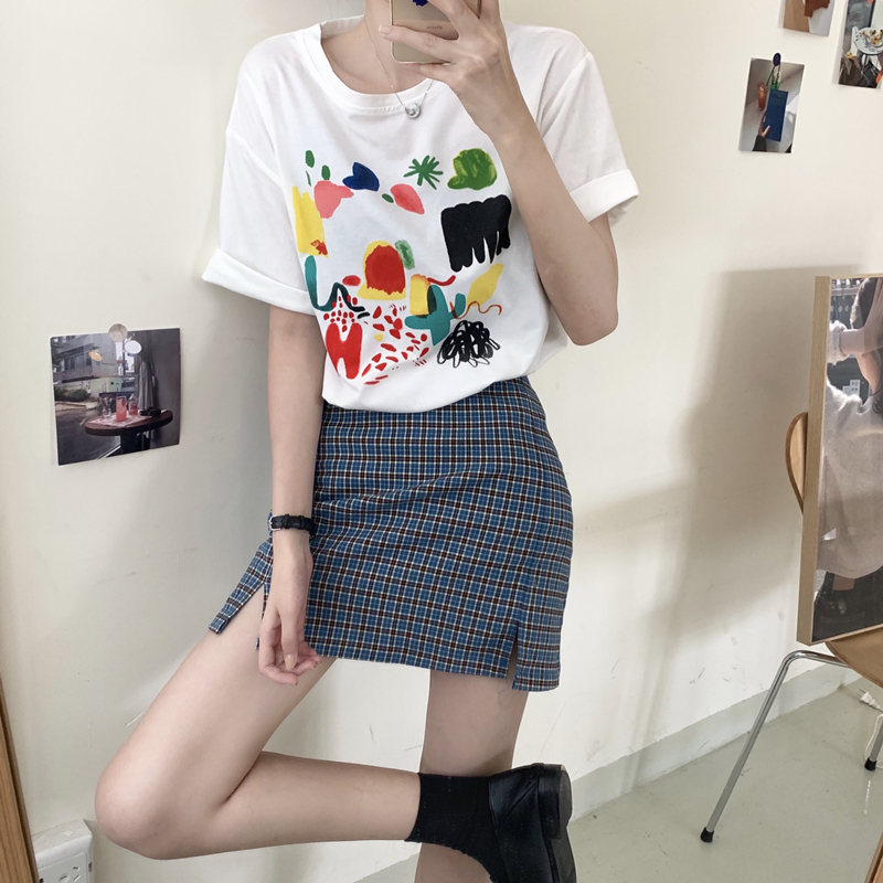 Real shot new design feeling minority graffiti print short sleeve T-shirt women summer loose Korean style