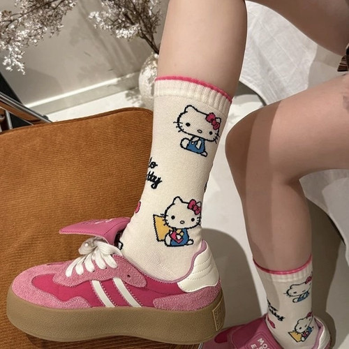 我的早春kitty酱~多巴胺涂鸦少女阔爱辣!hellokitty袜子尊嘟太米