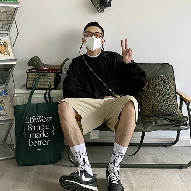 "颓废朋克"高街国潮工业风简约中筒袜男女ins潮欧美街头摇滚袜