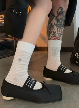 Vocal ！简约纯色网眼堆堆袜~好舒适透气！miu系小蜜蜂刺绣好高级