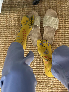 什么时候到春天！！！这个分趾wa太美了！开春我要穿这个！很文艺