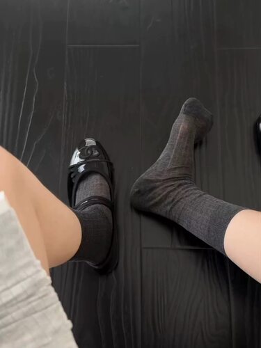 原图直出都能打！灰色miu系薄款堆堆袜~好显气质千金感桑蚕丝袜子