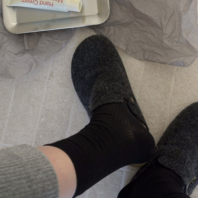 黑色堆堆wa真的好好看！搭配勃肯鞋太绝了！松弛感满满