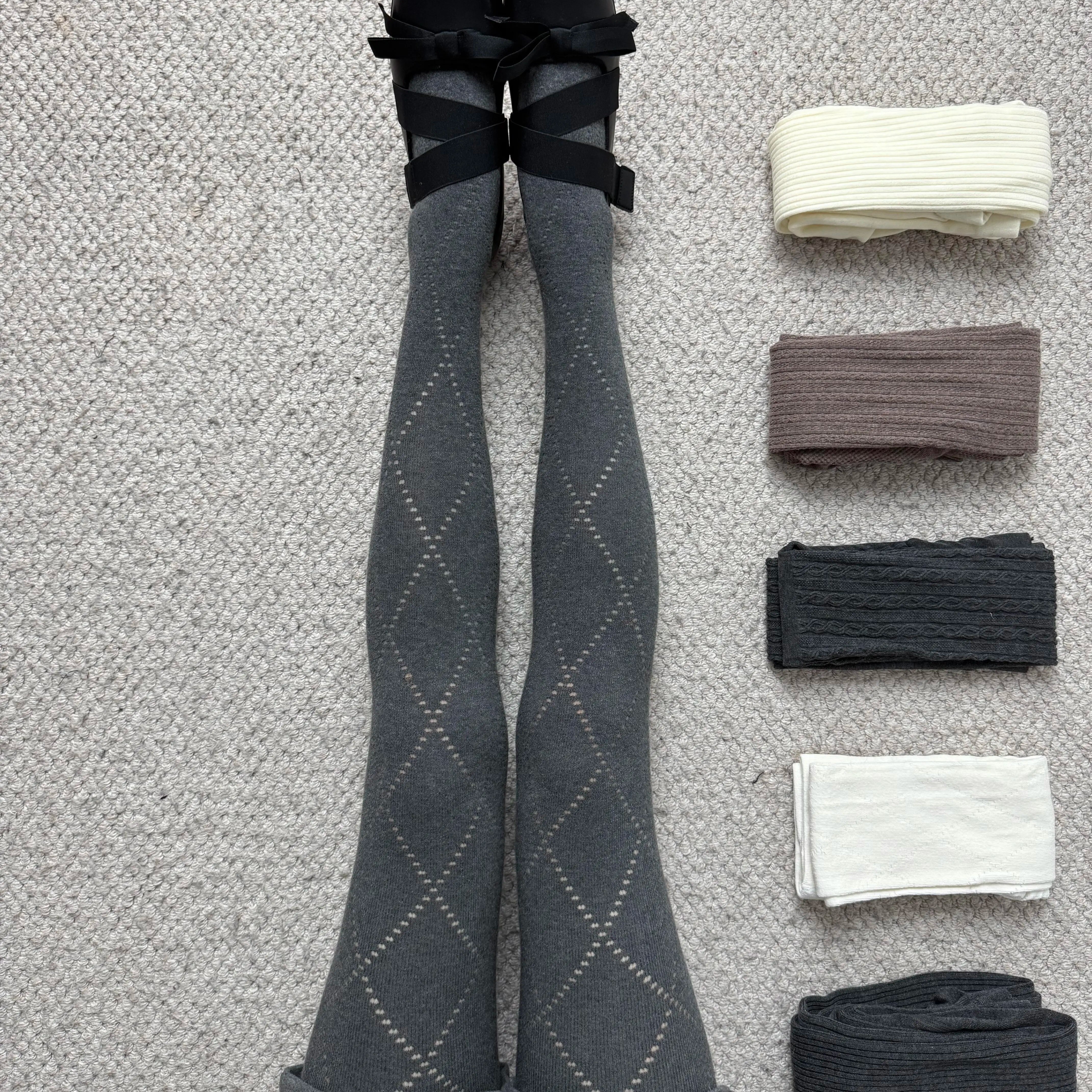 秋冬氛围感穿搭菱格裤袜miu帽子