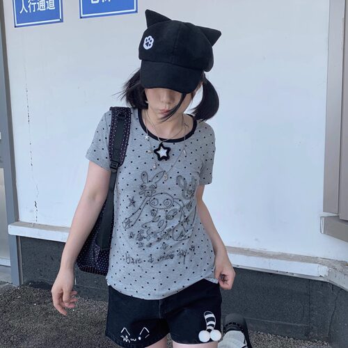 扣扣商店CokoStore原创设计可爱兔子印花短袖T恤女圆领修身显瘦
