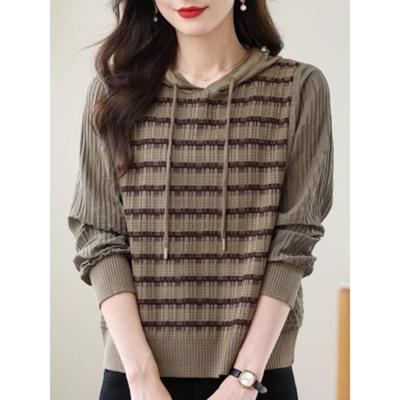 2025秋季新款条纹连帽短款拼接针织衫女士洋气宽松显瘦百搭打底衫